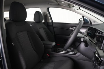 https://dvg-vehicle-assets.s3.amazonaws.com/1104613/4iopo4nakeq21ovqpfuw1yoe7.jpg