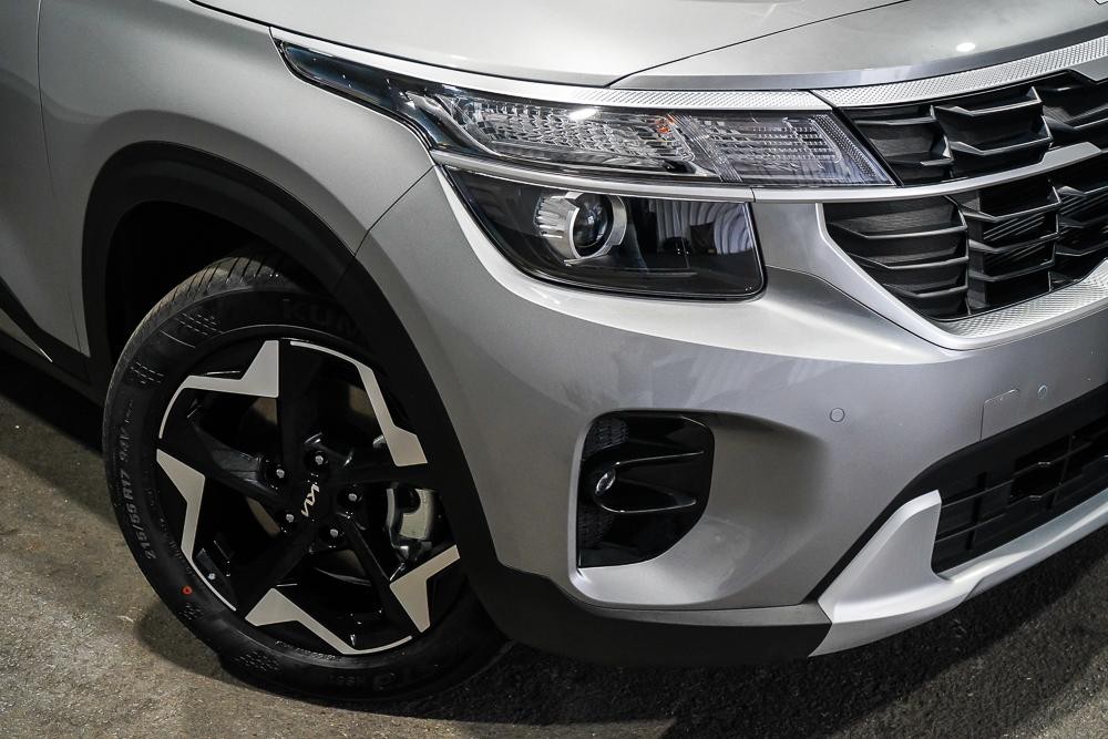 Kia Seltos image 2