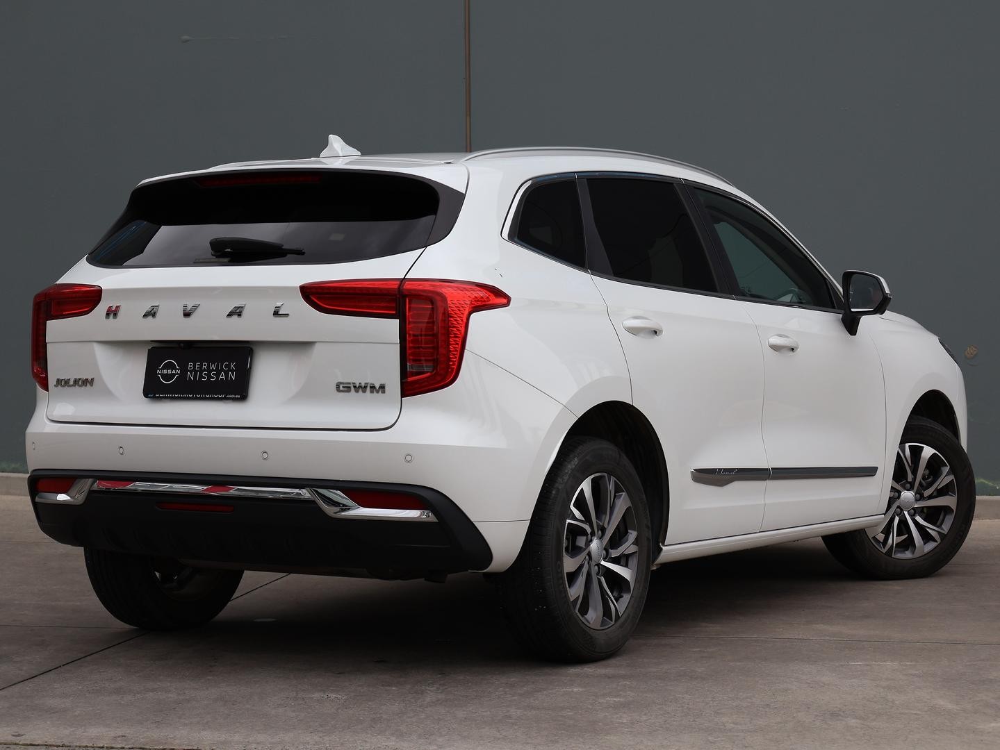 Gwm Haval Jolion image 4