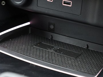 https://dvg-vehicle-assets.s3.amazonaws.com/1107169/8bivg7tc4uzgkob58cituai5e.jpg