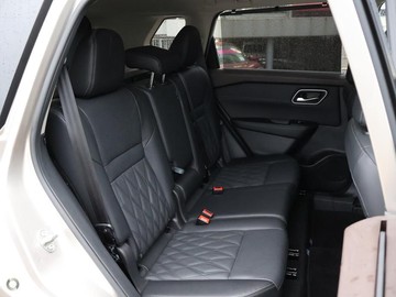 https://dvg-vehicle-assets.s3.amazonaws.com/1107169/f4d7bzs010h9z6gdh7nkda5f0.jpg