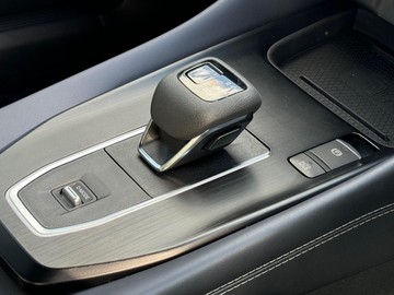 https://dvg-vehicle-assets.s3.amazonaws.com/1107216/6nmg8cgzwh9qhx1l879a8otzp.jpg
