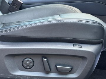 https://dvg-vehicle-assets.s3.amazonaws.com/1107216/kgg15fkq2fsf17klrpnjd9nh.jpg