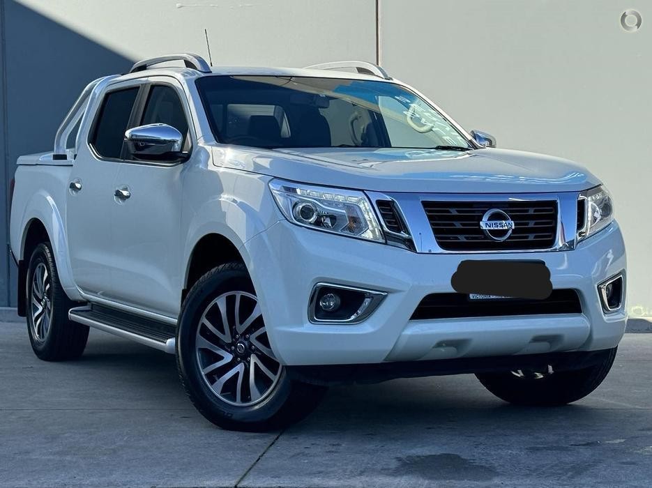 Nissan Navara image 1