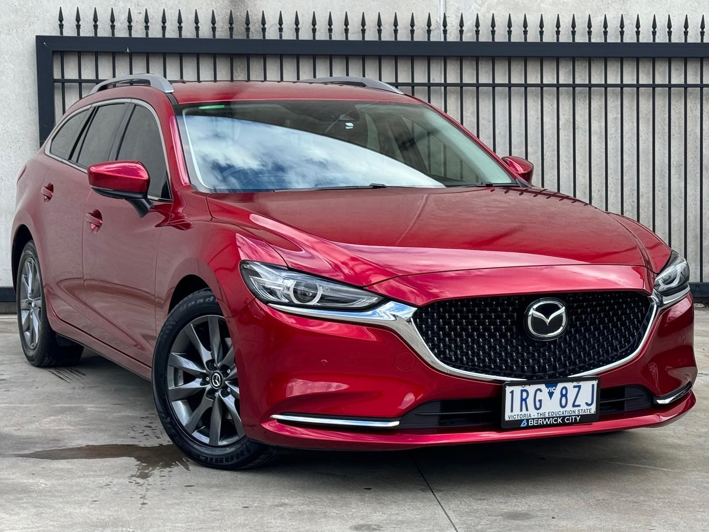 Mazda 6 image 1