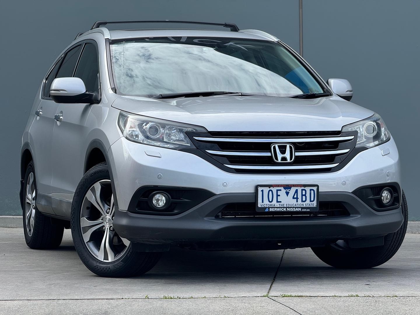 Honda Cr-v image 1