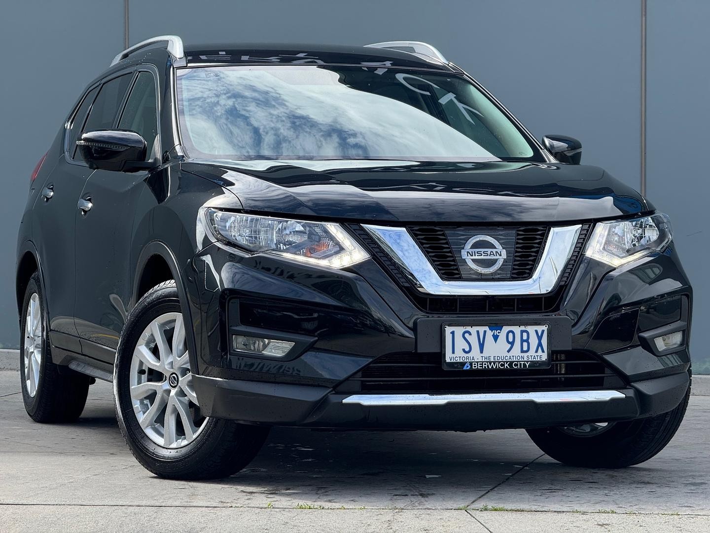 Nissan X-trail image 1