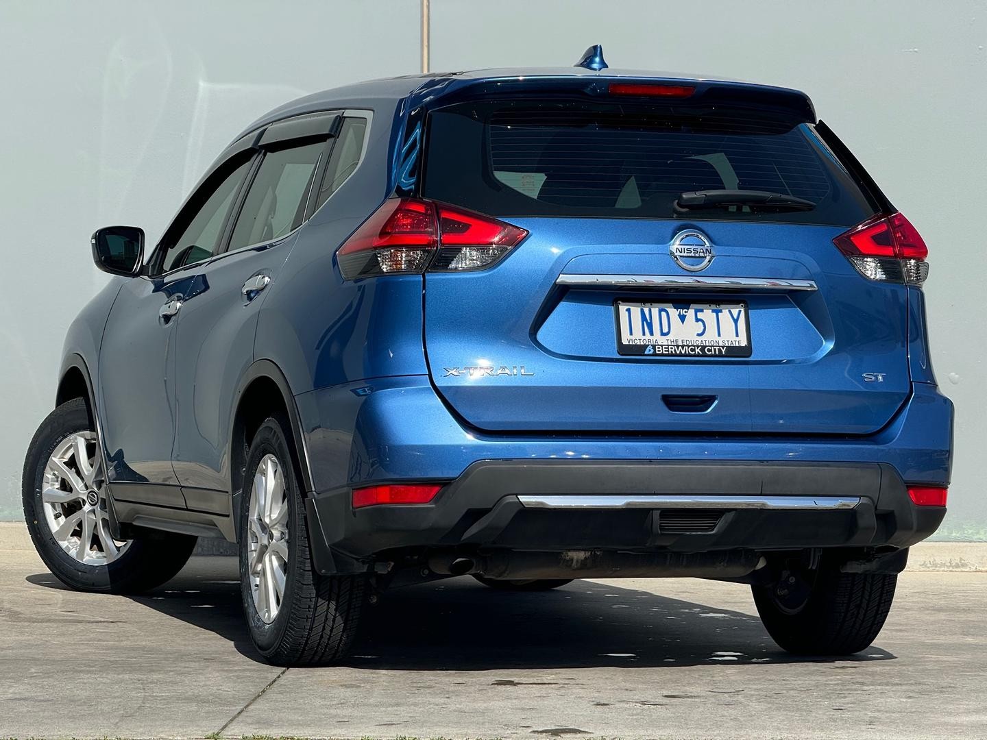 Nissan X-trail image 3