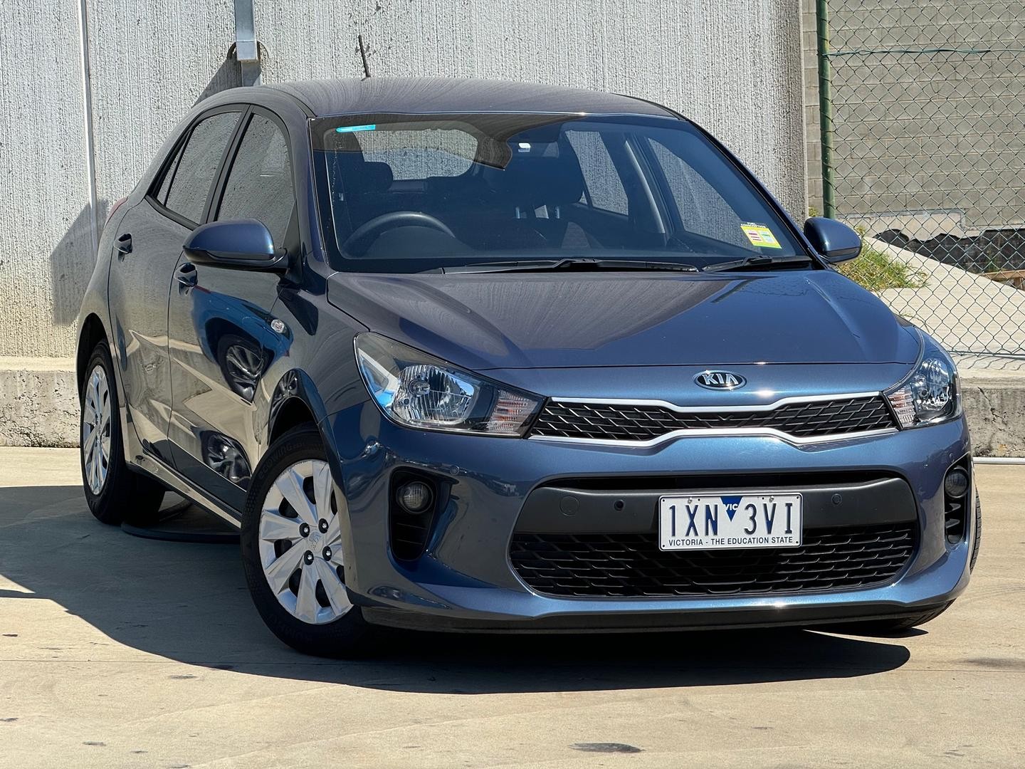 Kia Rio image 1