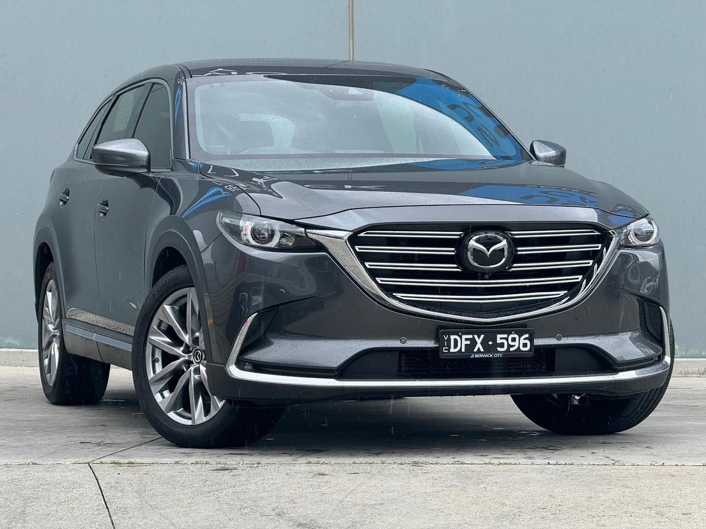 Mazda Cx-9 image 1