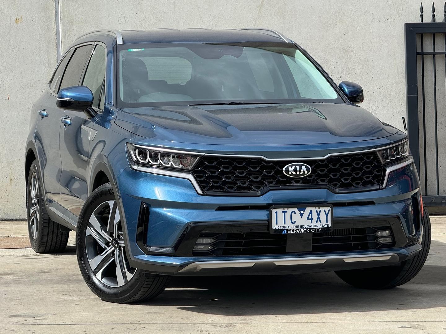 Kia Sorento image 1