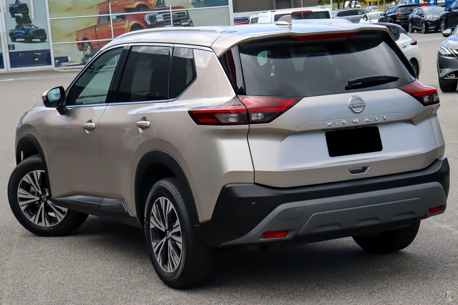 Nissan X-trail image 4