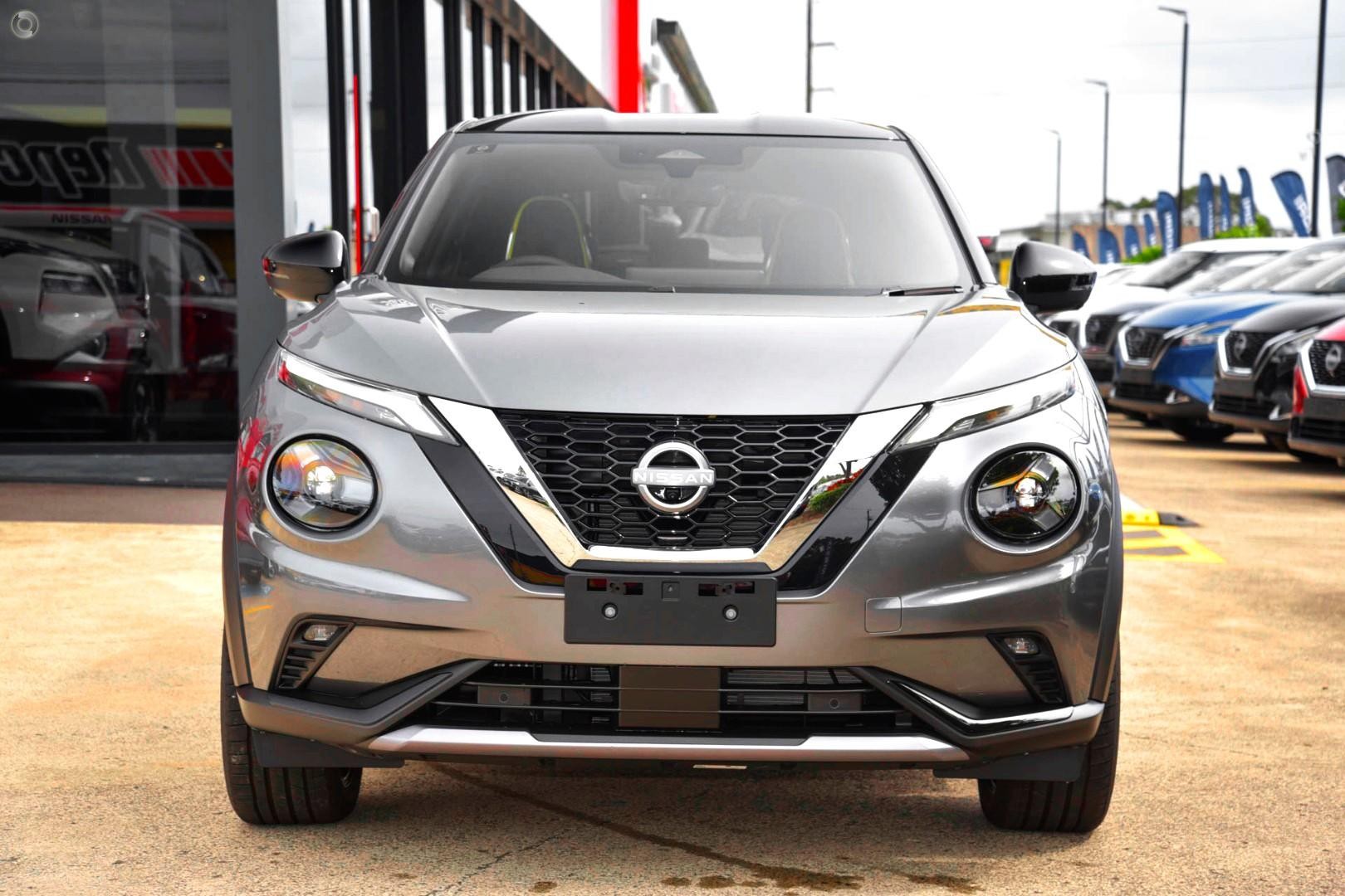 Nissan Juke image 4