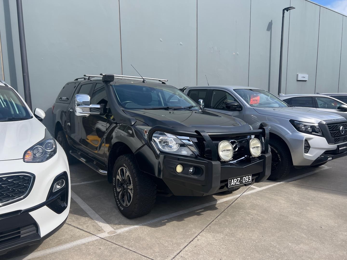 Mazda Bt-50 image 1