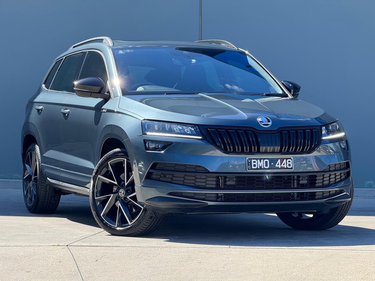 Skoda Karoq image 1