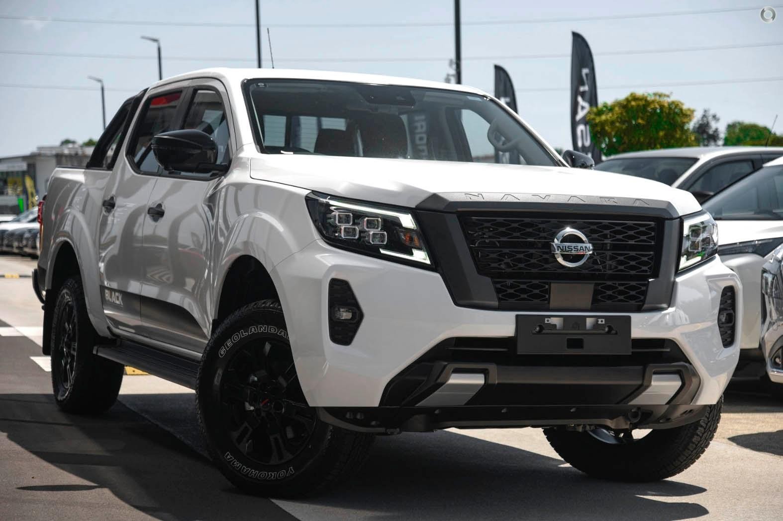 Nissan Navara image 1