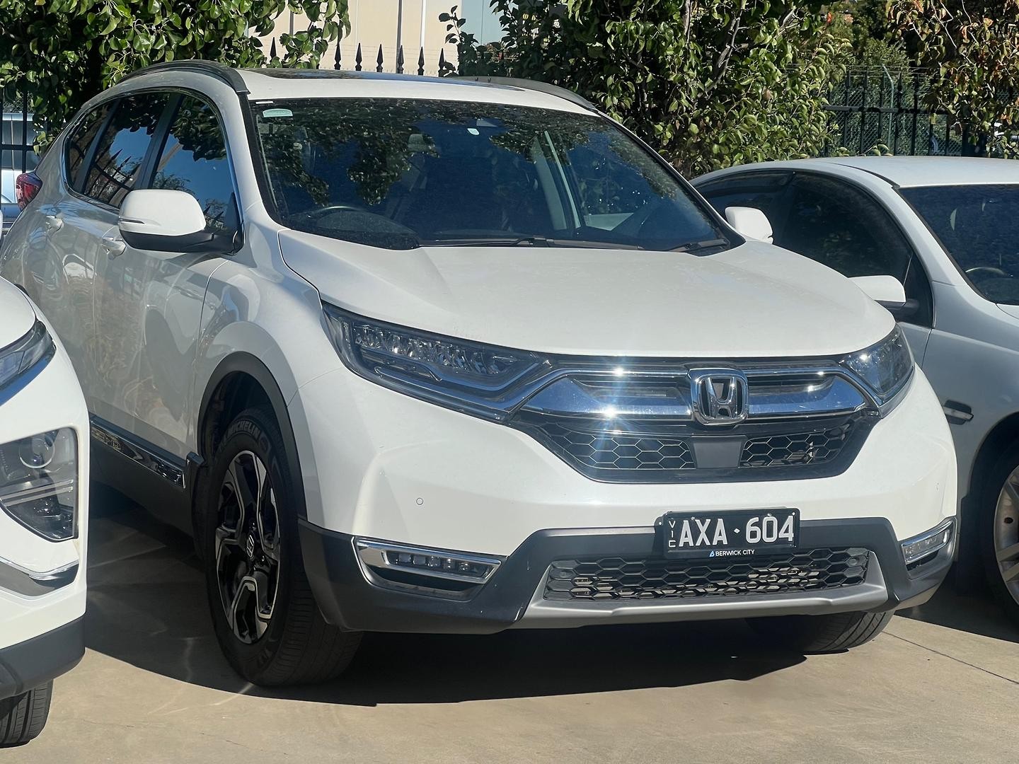 Honda Cr-v image 1