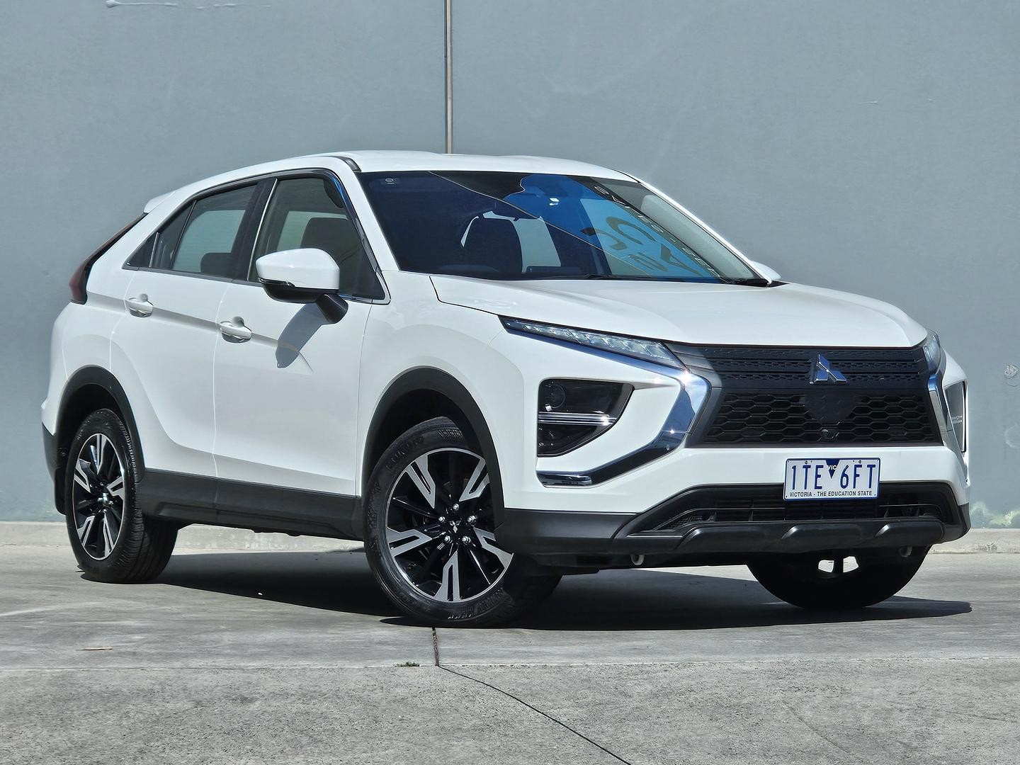 Mitsubishi Eclipse Cross image 1