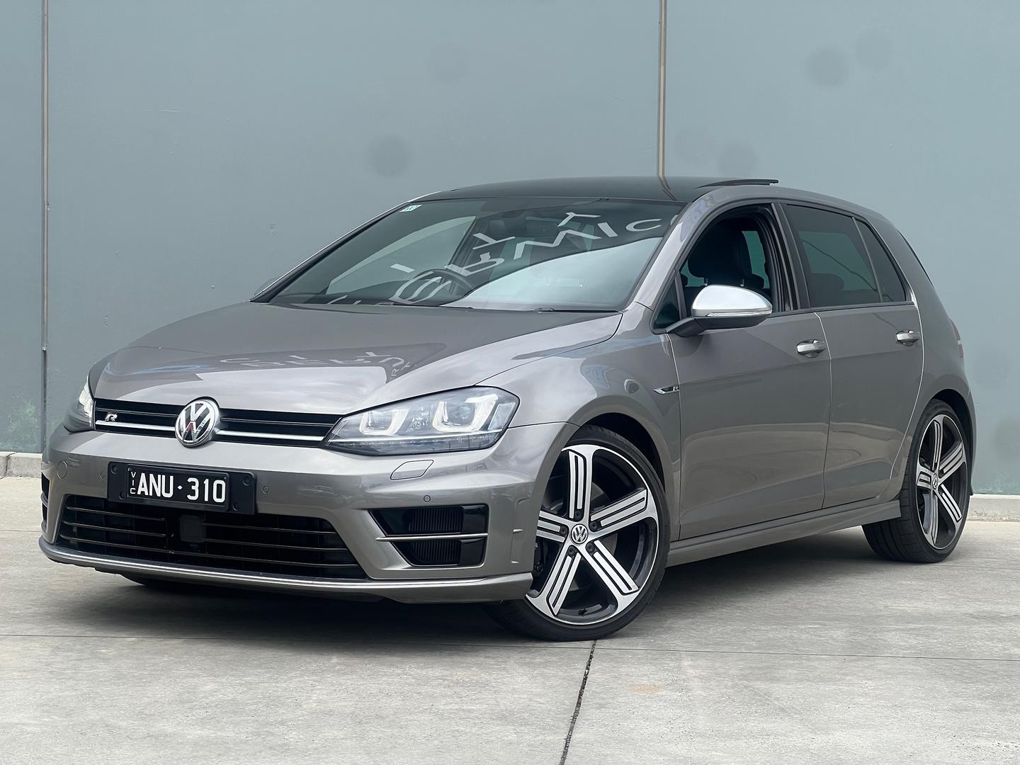 Volkswagen Golf image 3