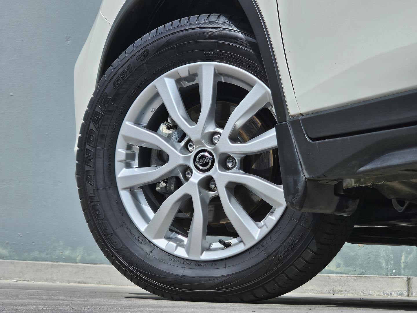 Nissan X-trail image 4