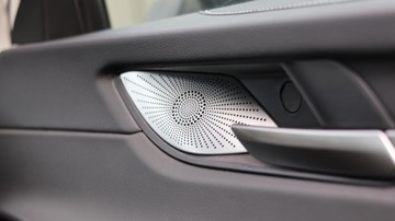 https://dvg-vehicle-assets.s3.amazonaws.com/1107765/bb9flpzwrp5zmkf0lb4ggqalm.jpg