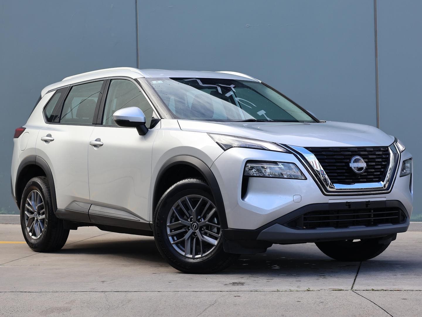 Nissan X-trail image 1