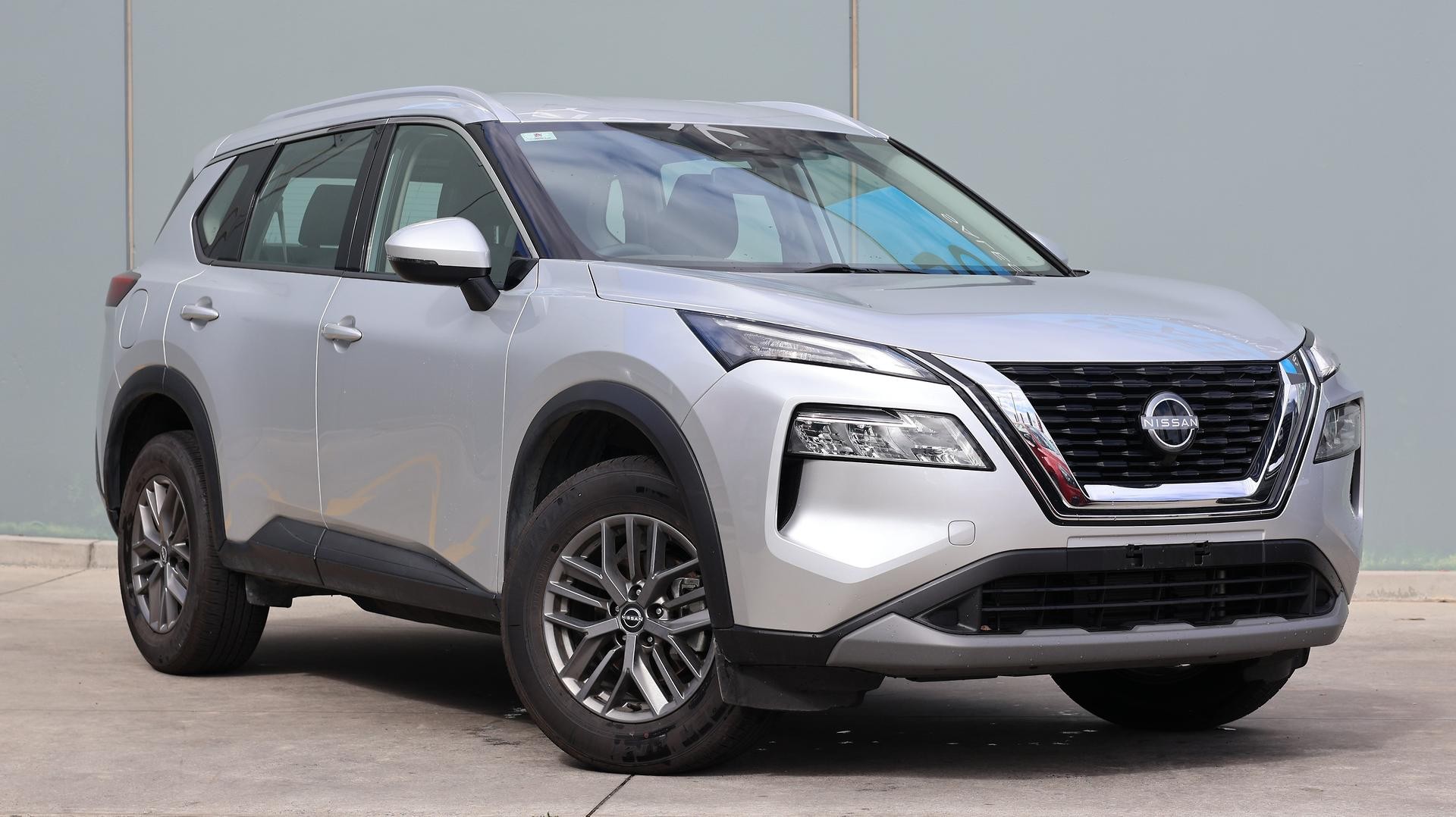Nissan X-trail image 1