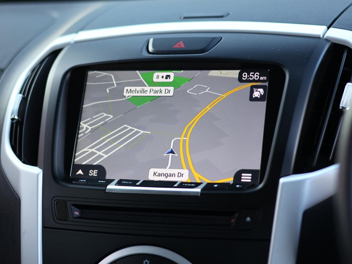 Isuzu Mu-x image 4