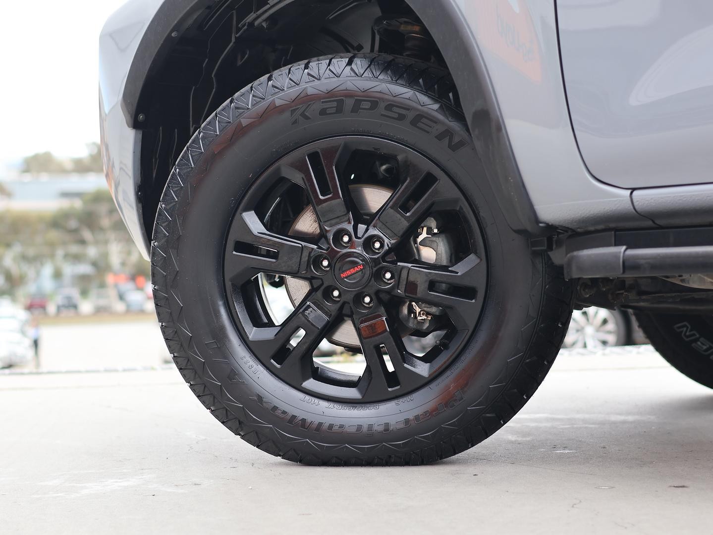 Nissan Navara image 4