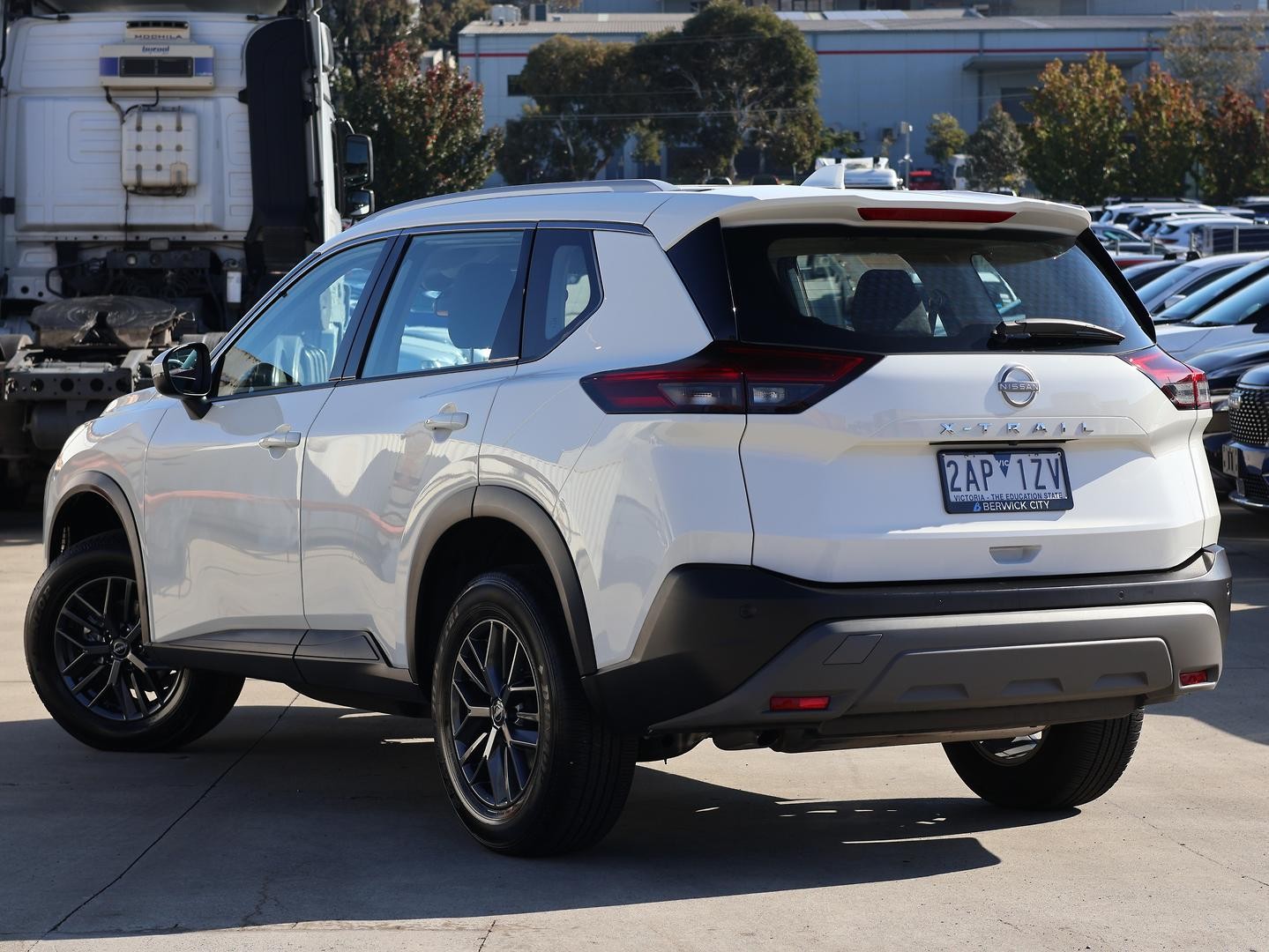 Nissan X-trail image 3