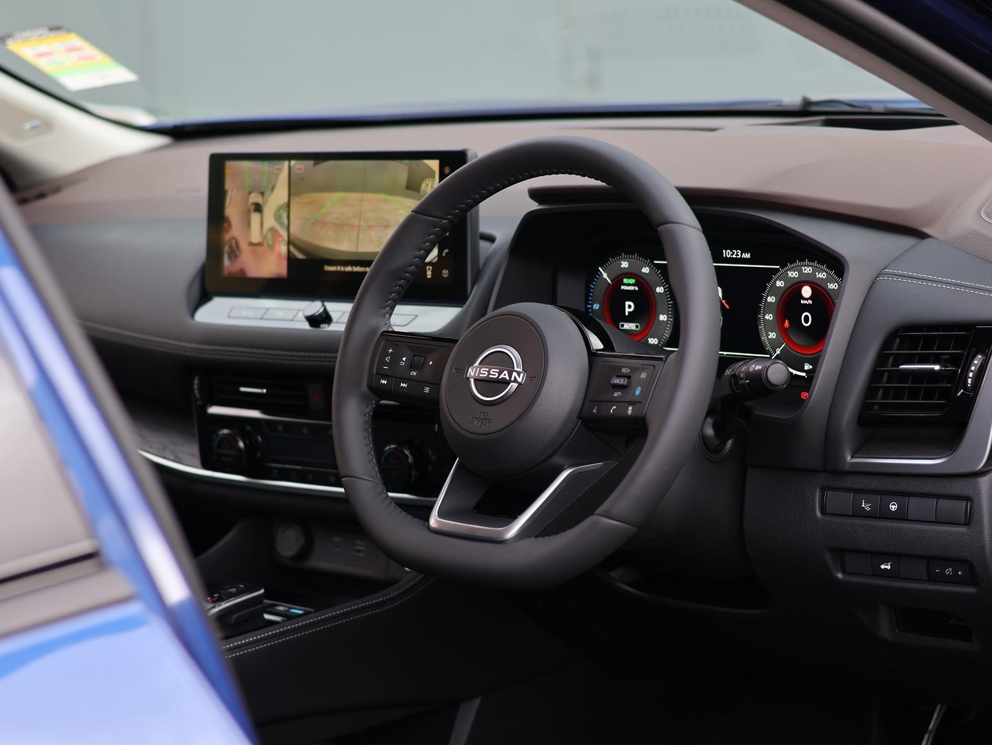 Nissan X-trail image 2