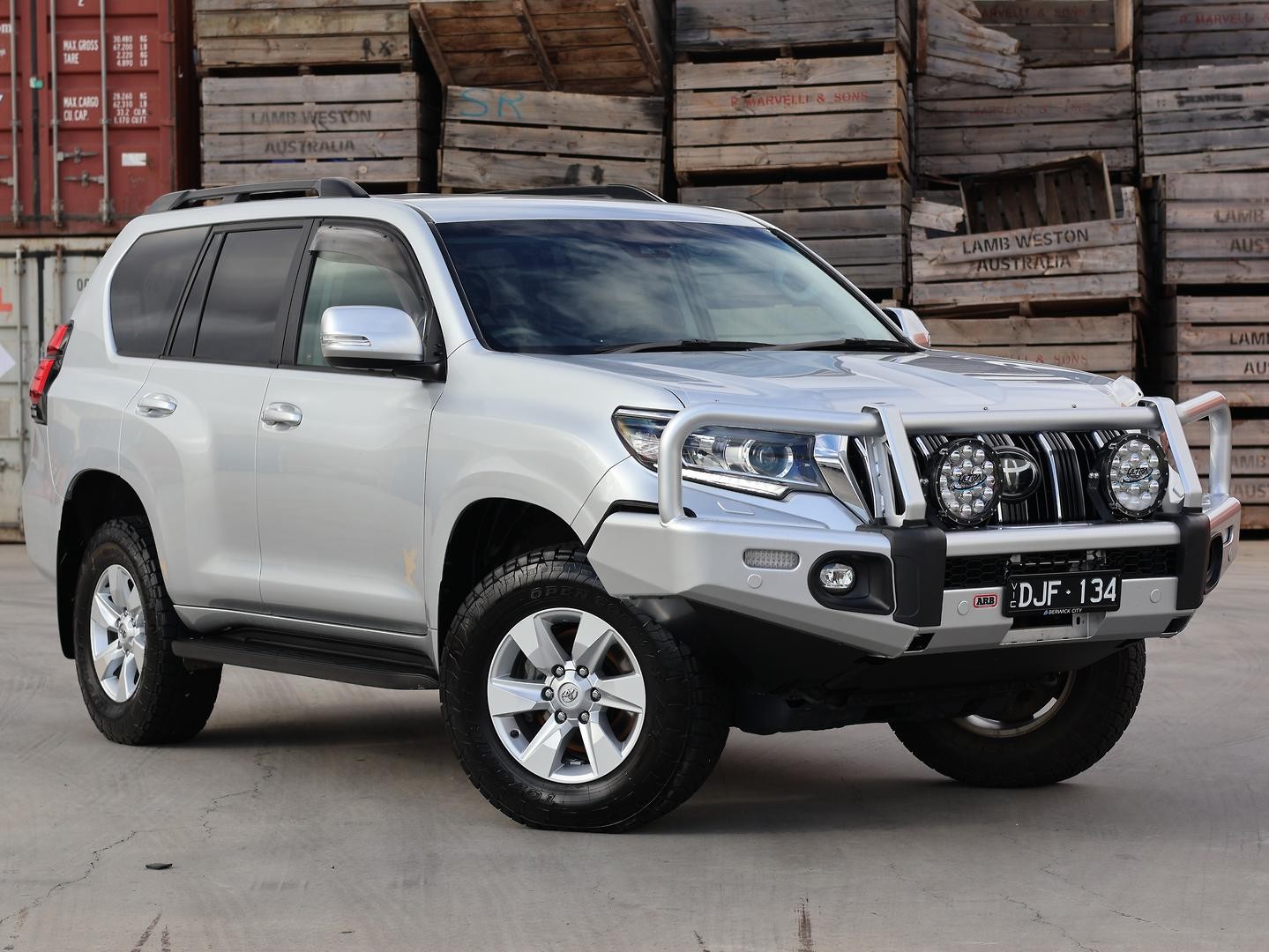 Toyota Landcruiser Prado image 1