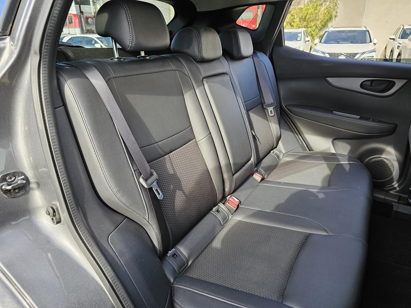 Nissan Qashqai image 2
