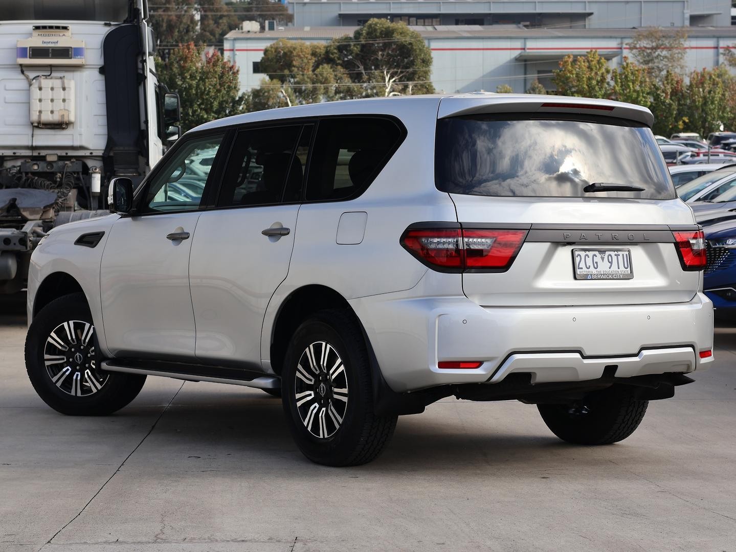 Nissan Patrol image 3