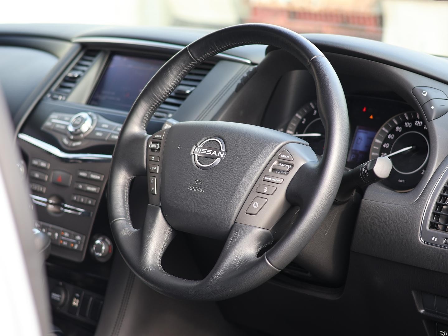 Nissan Patrol image 2
