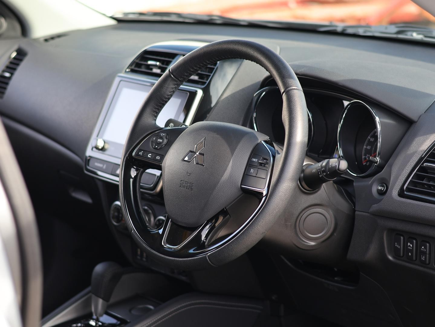 Mitsubishi Asx image 2