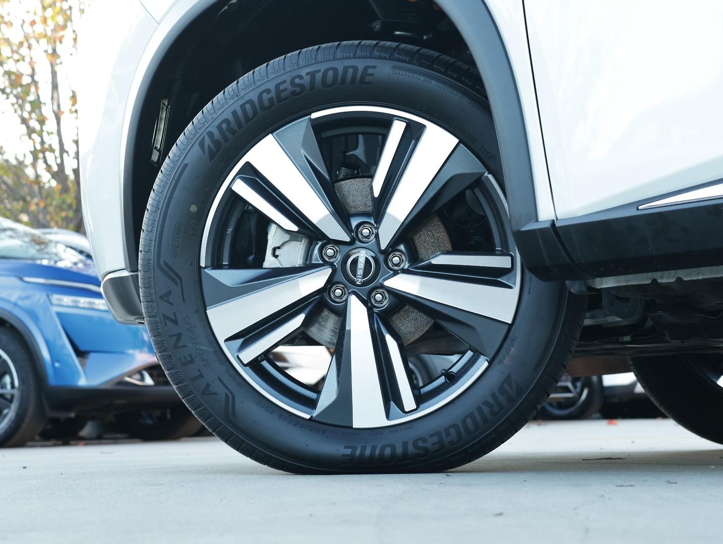 Nissan X-trail image 4
