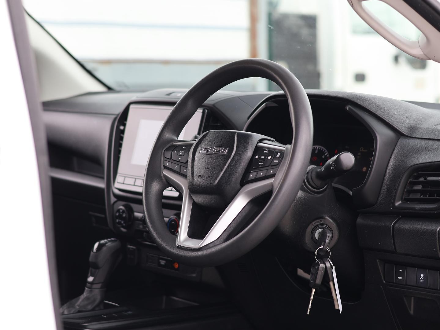 Isuzu D-max image 3