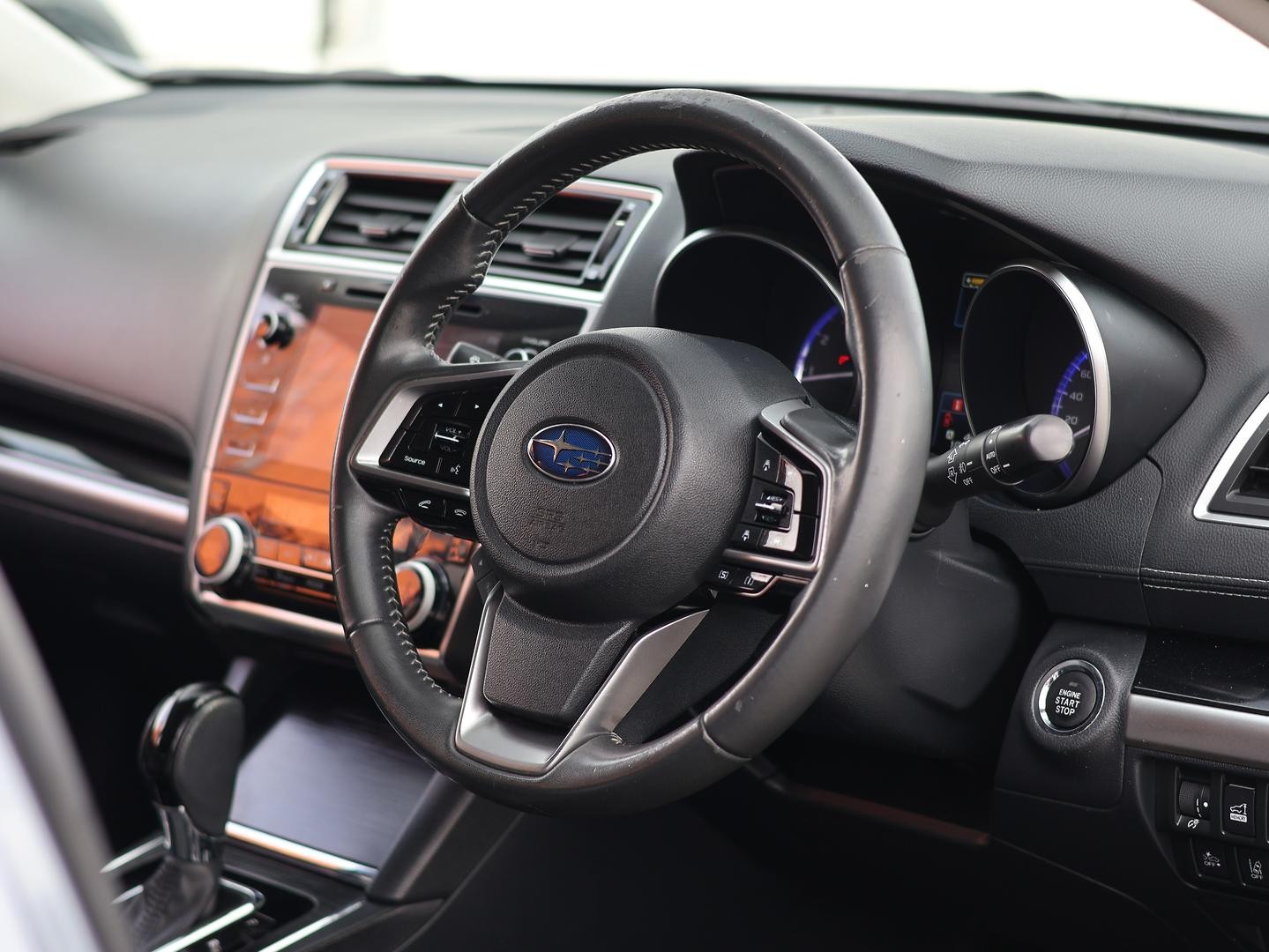 Subaru Outback image 2