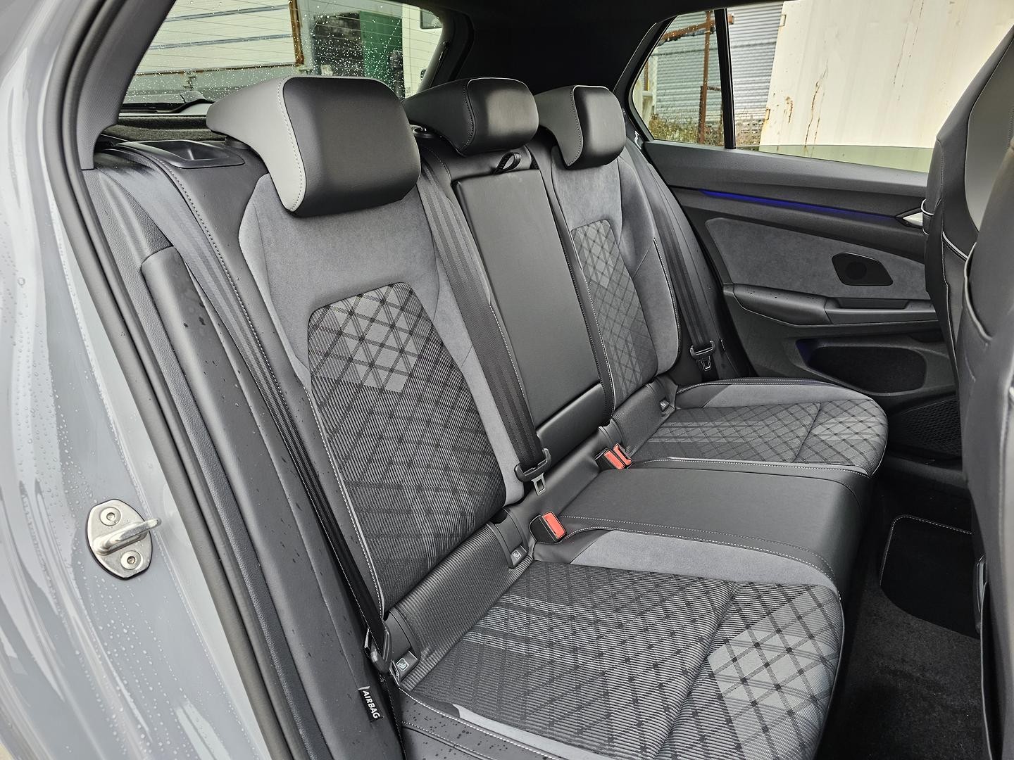 Volkswagen Golf image 2