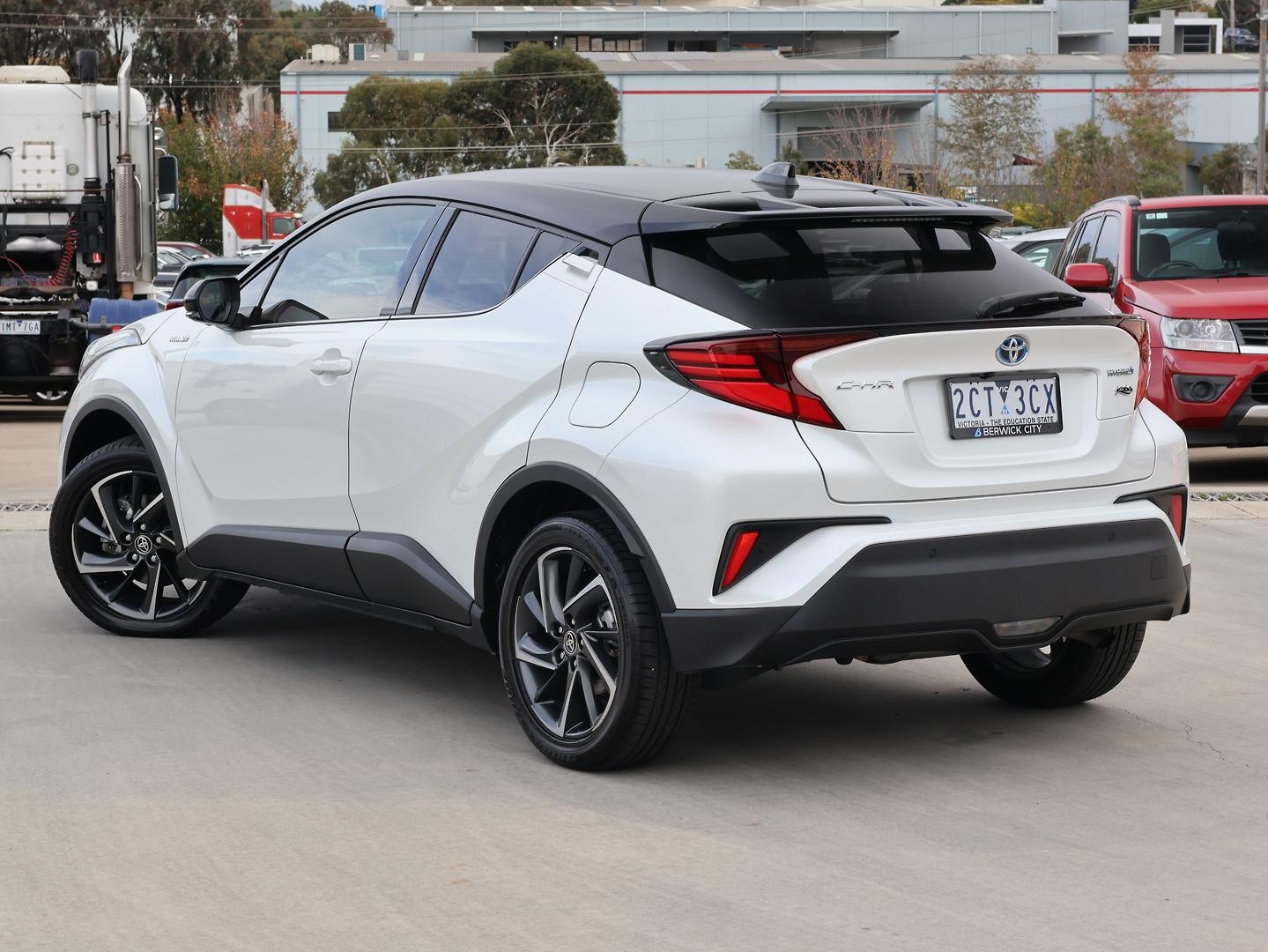 Toyota C-hr image 3