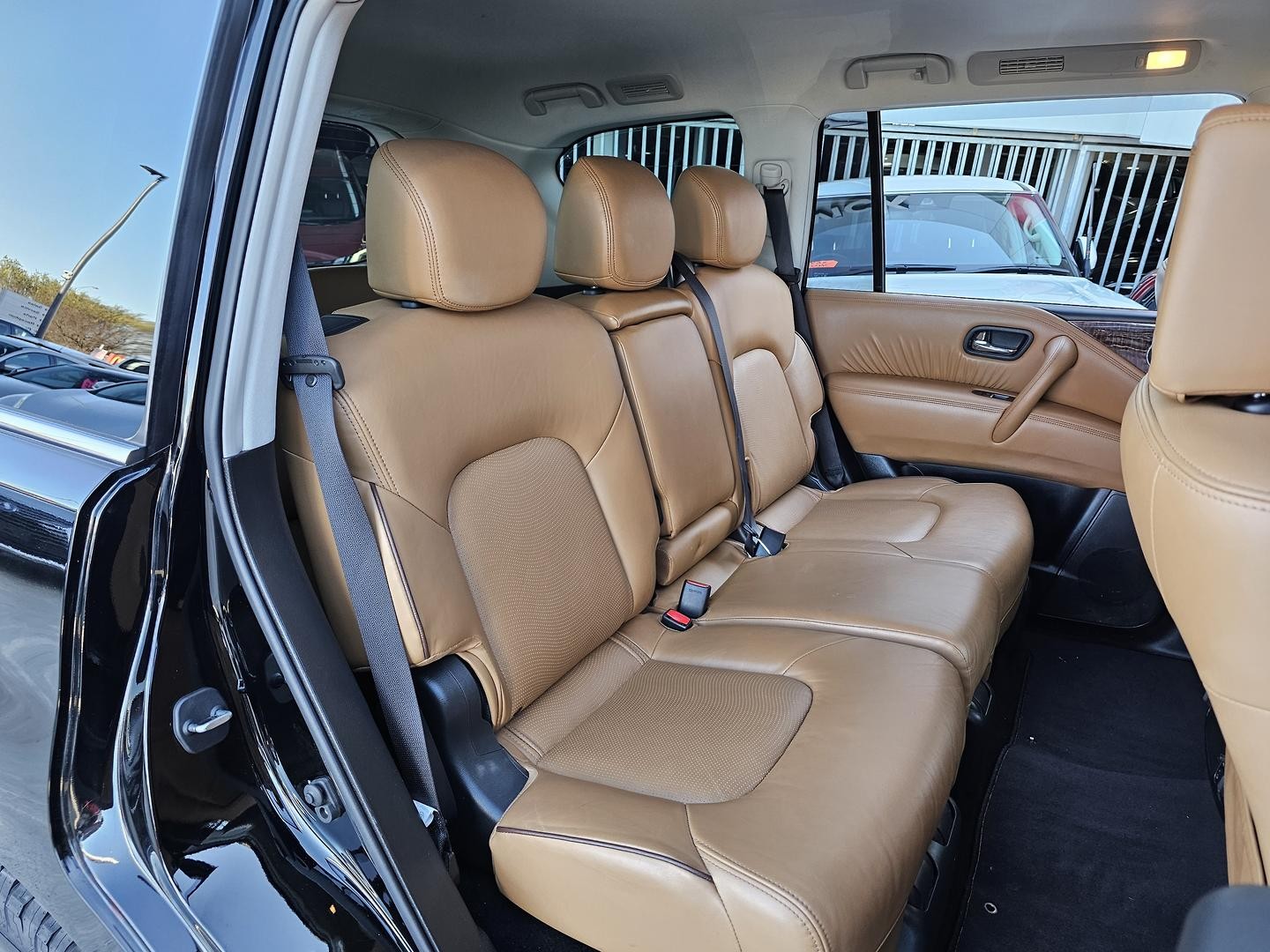 Nissan Patrol image 2