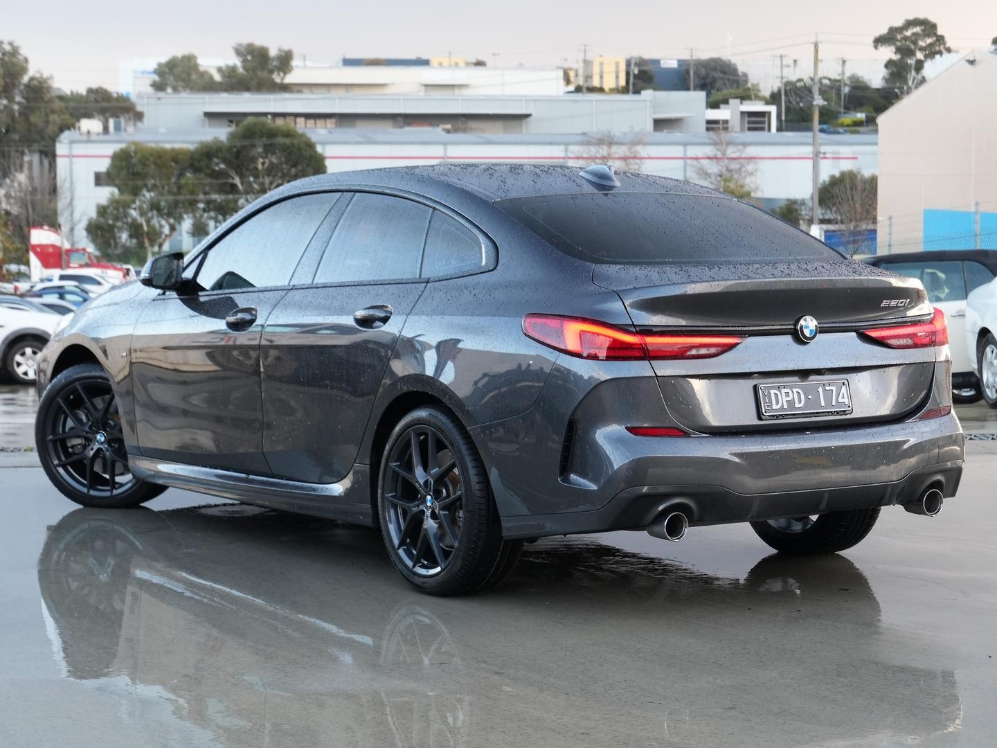 BMW 2 Series image 3