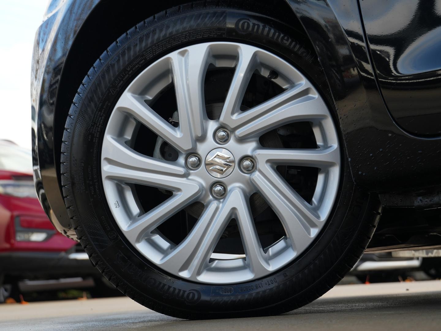 Suzuki Swift image 4