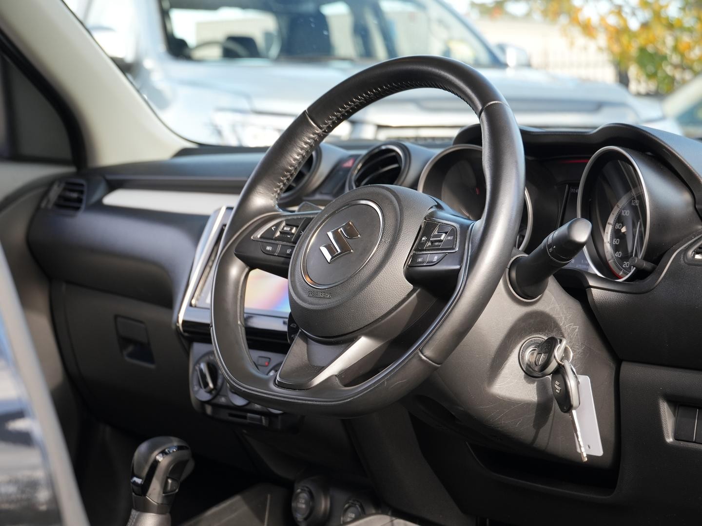 Suzuki Swift image 2