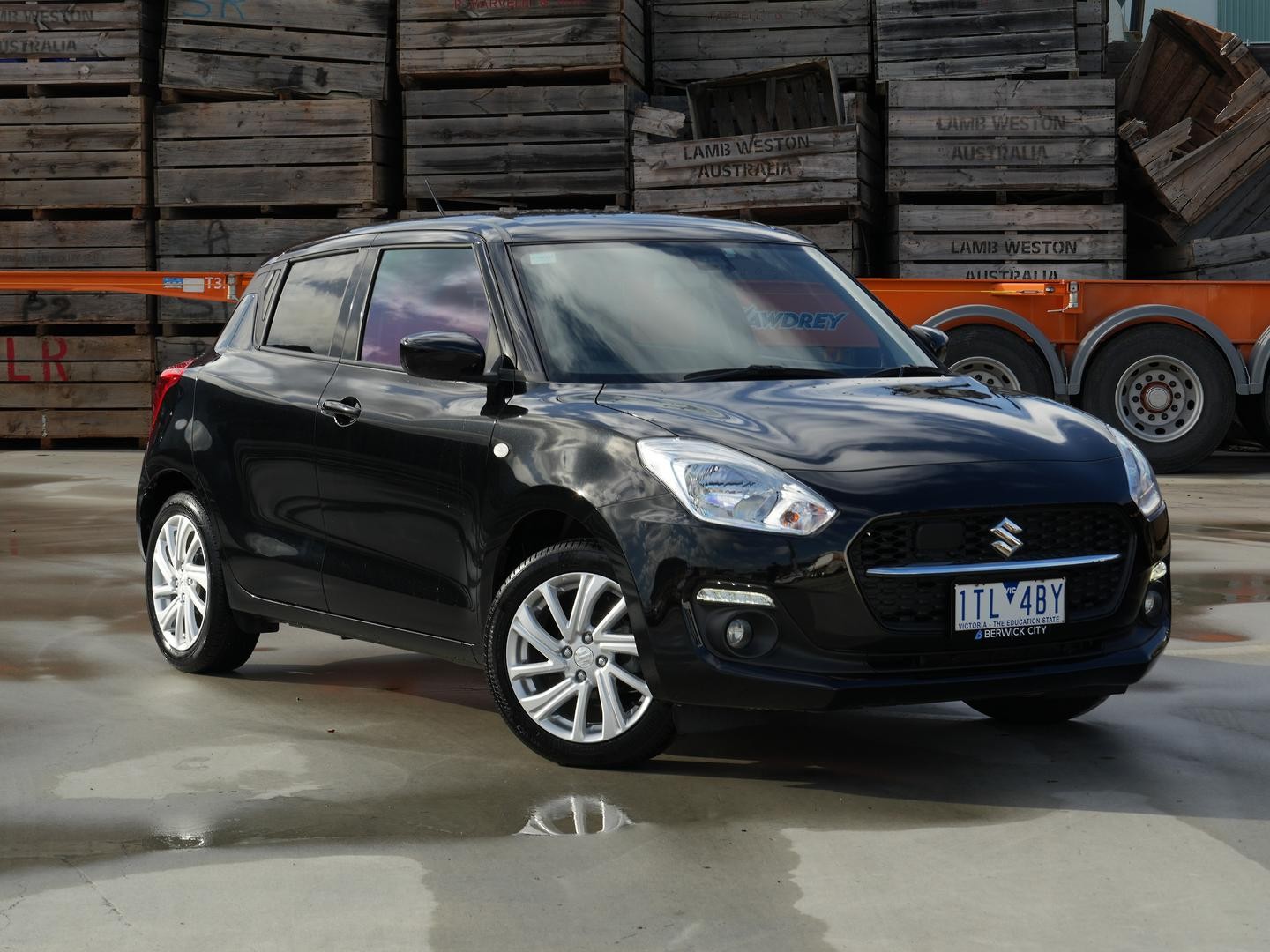 Suzuki Swift image 1