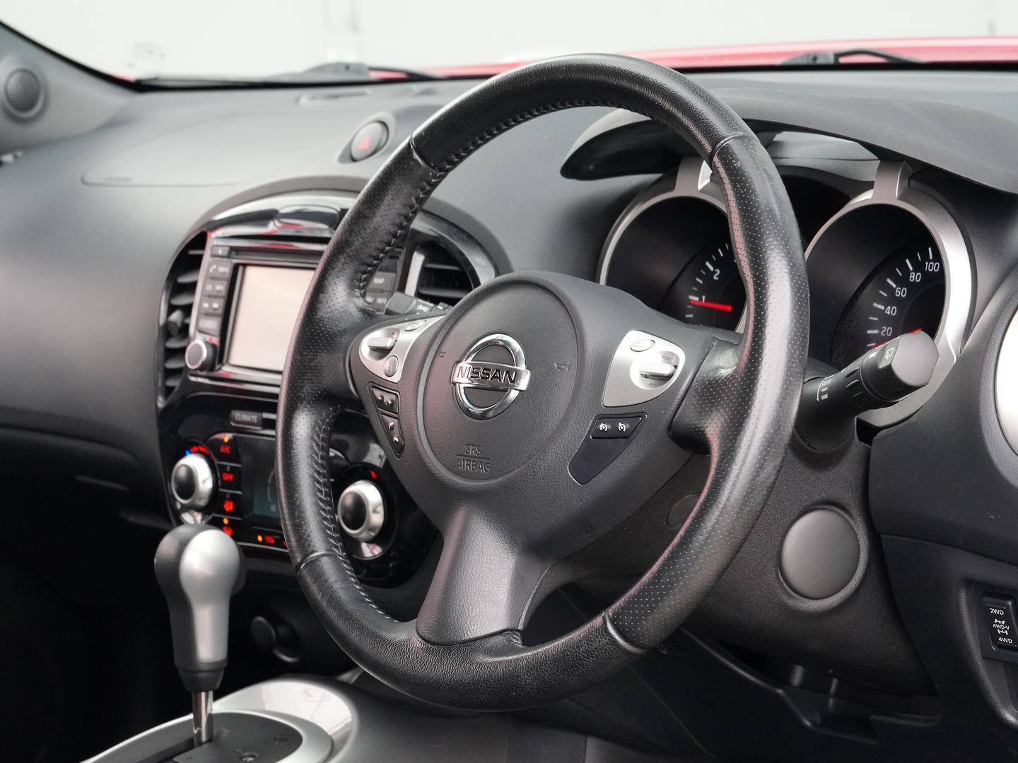 Nissan Juke image 2