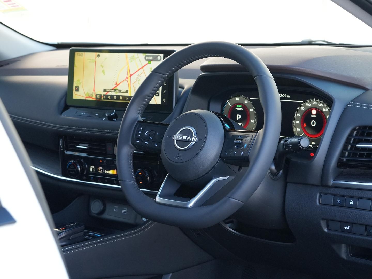 Nissan X-trail image 2
