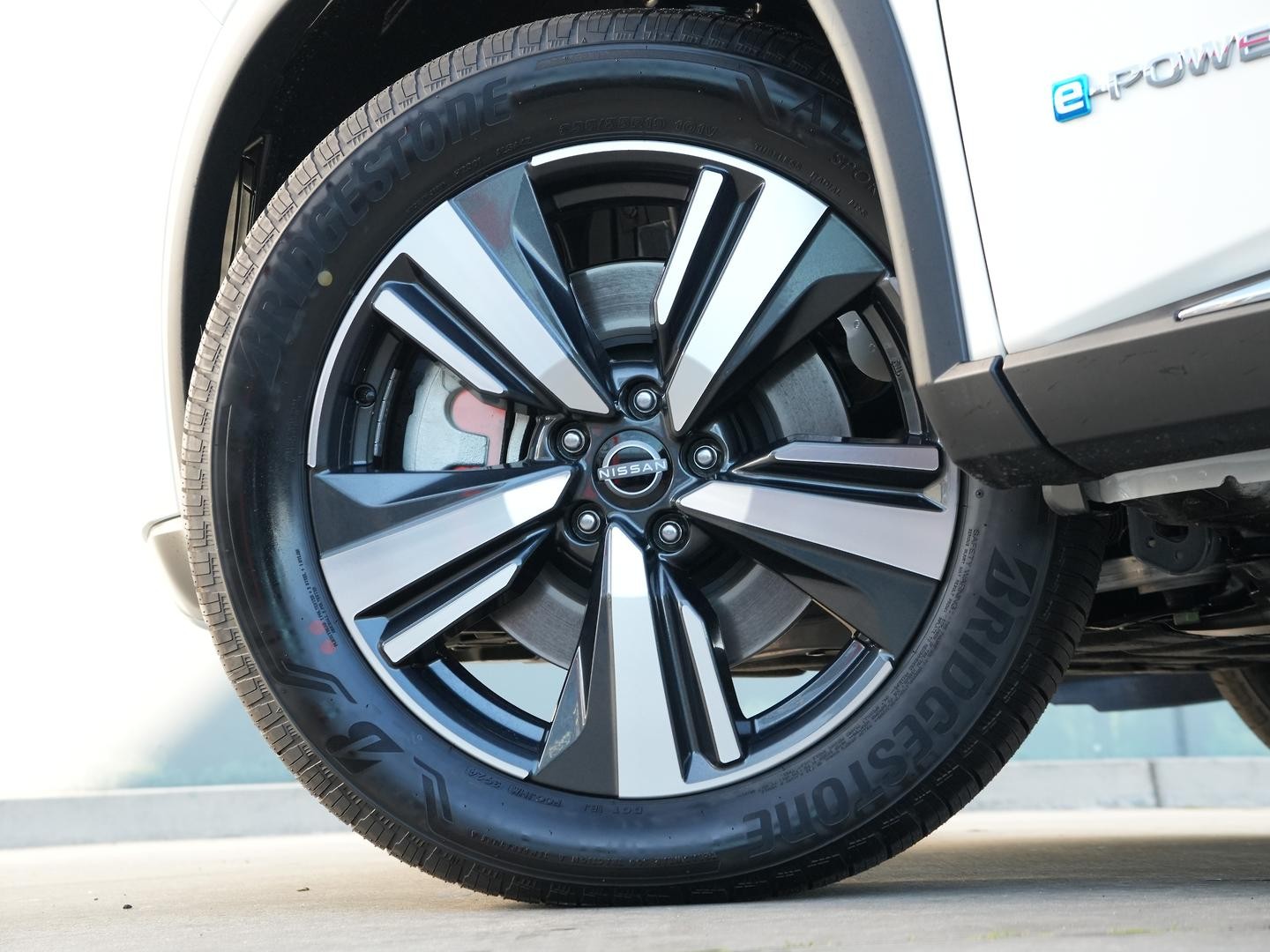 Nissan X-trail image 4