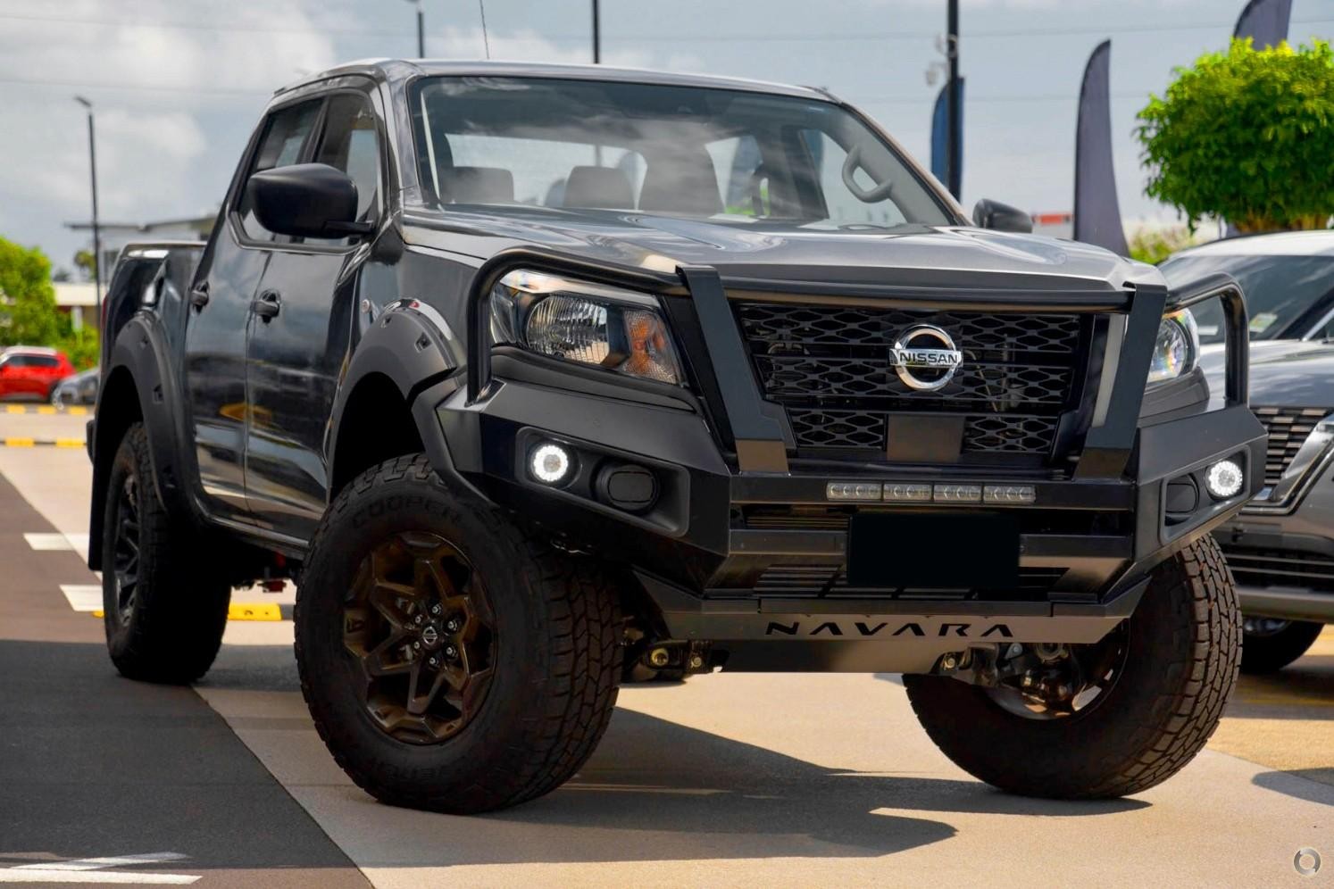 Nissan Navara image 1